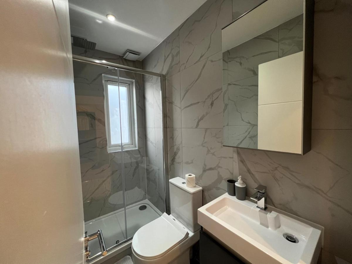 Апартаменты Star London Station Road 3-Bed Haven Экстерьер фото